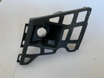 5L0807056 BRAKET,TAMPON BAĞL.ÖN SAĞ