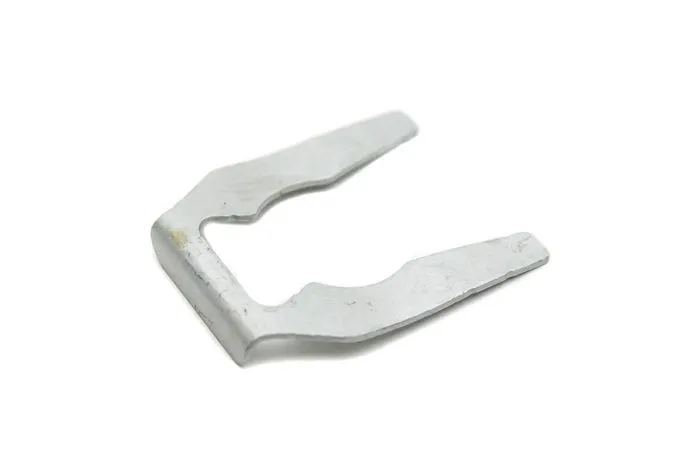 8D0713274 KİLİT SACI